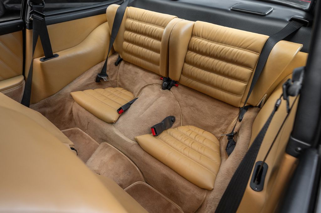 1989 Porsche 911 Image 138