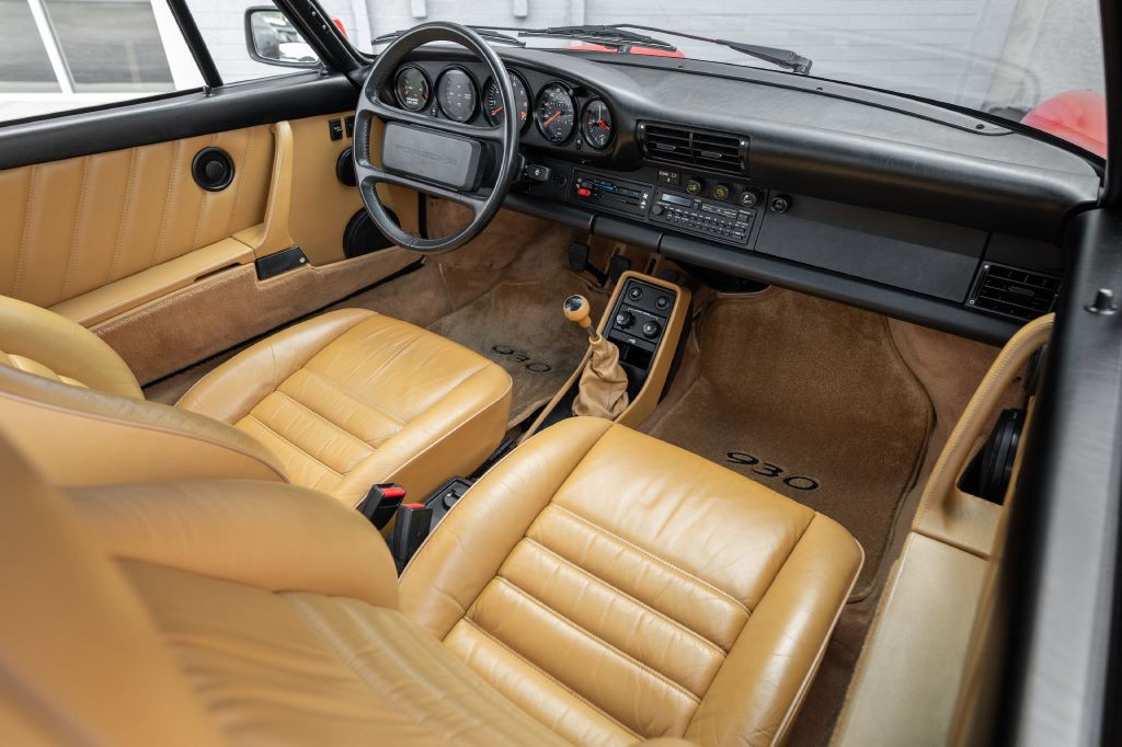 1989 Porsche 911 Image 156