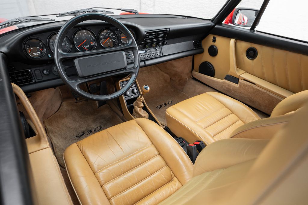 1989 Porsche 911 Image 157