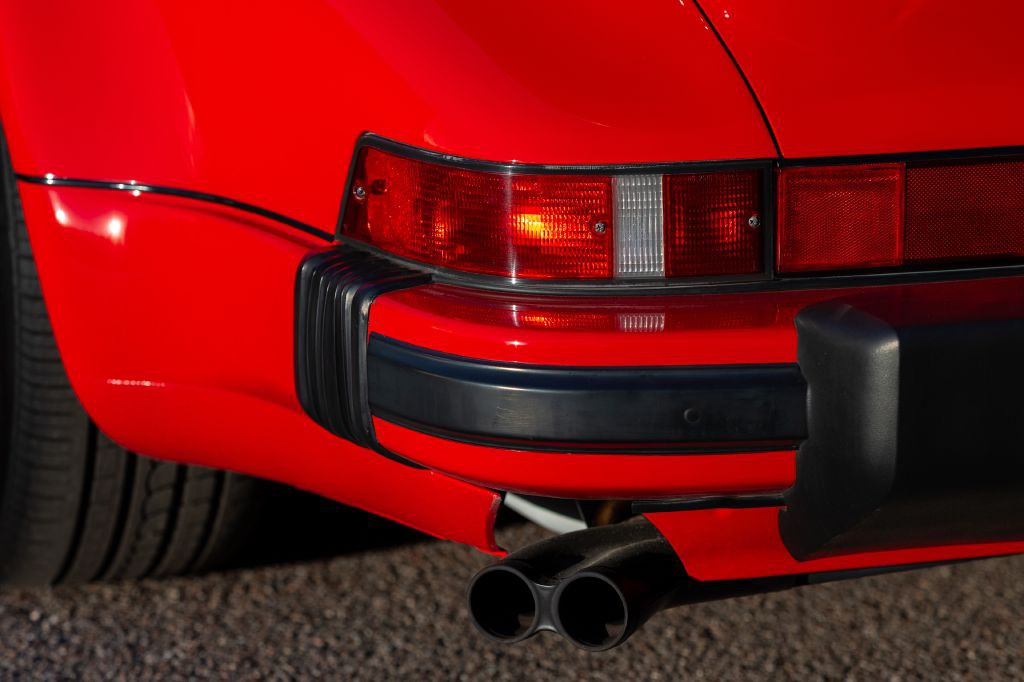 1989 Porsche 911 Image 197