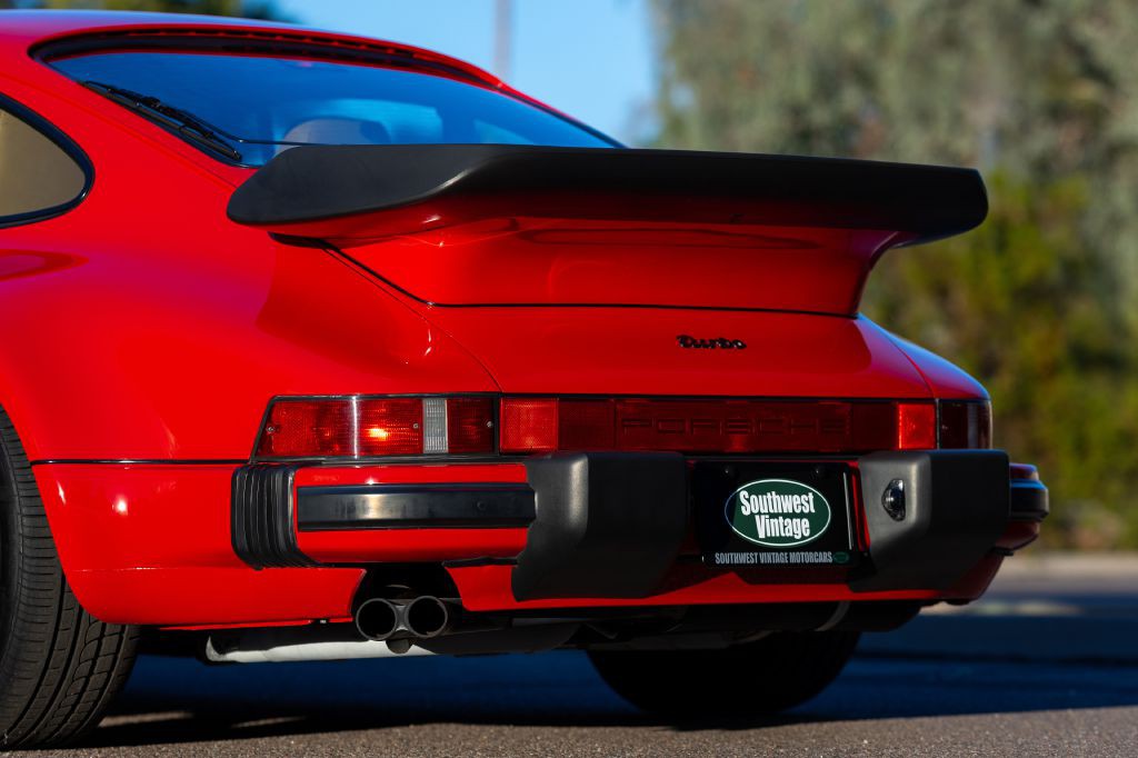 1989 Porsche 911 Image 198