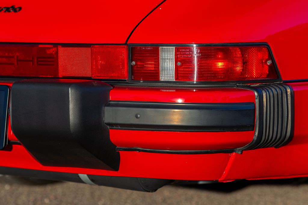 1989 Porsche 911 Image 205