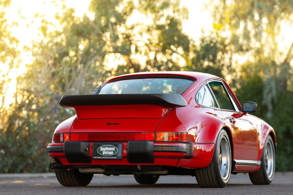 1989 Porsche 911 Image 230