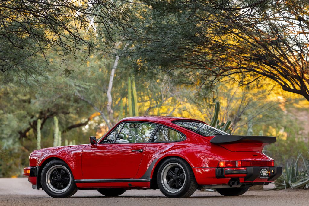 1989 Porsche 911 Image 236