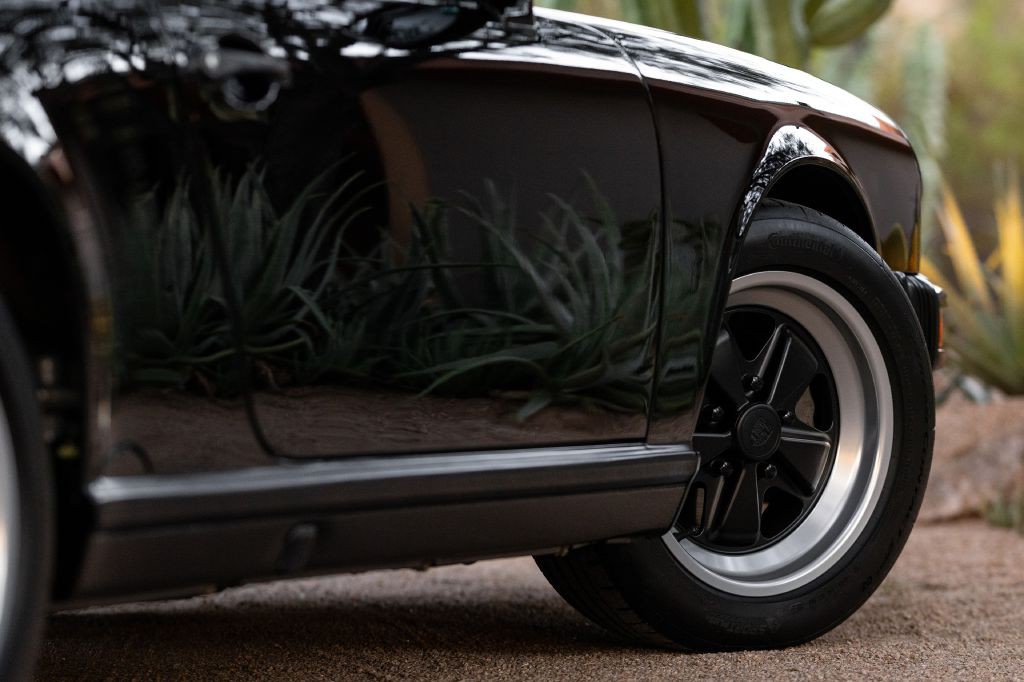 1989 Porsche 911 Image 34