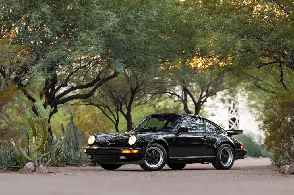 1989 Porsche 911 Image 39
