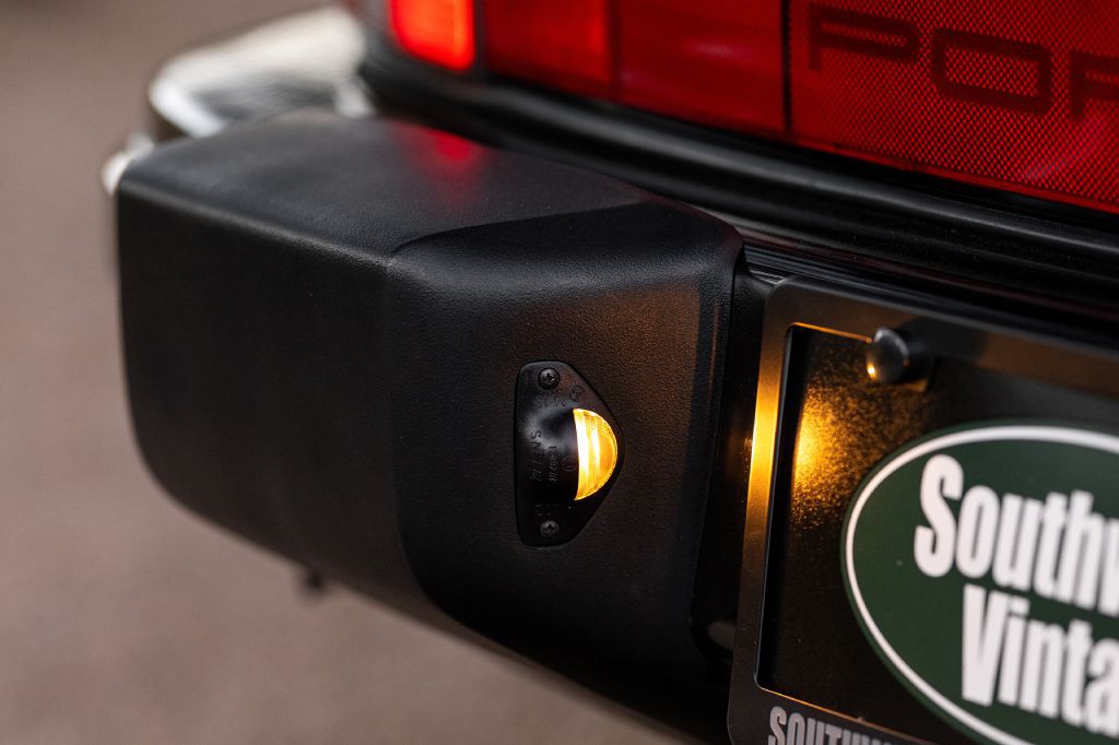 1989 Porsche 911 Image 41