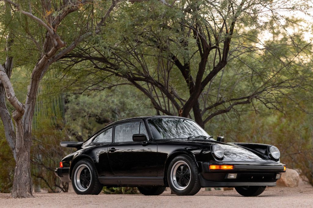 1989 Porsche 911 Image 42