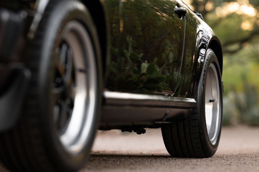 1989 Porsche 911 Image 46