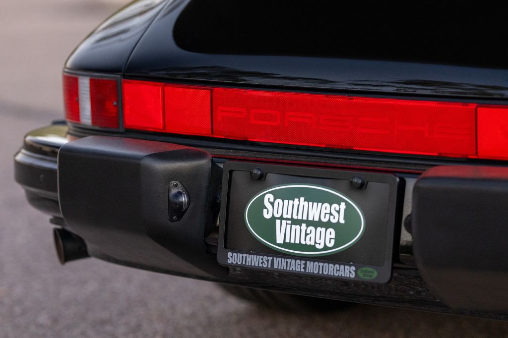 1989 Porsche 911 Image 59