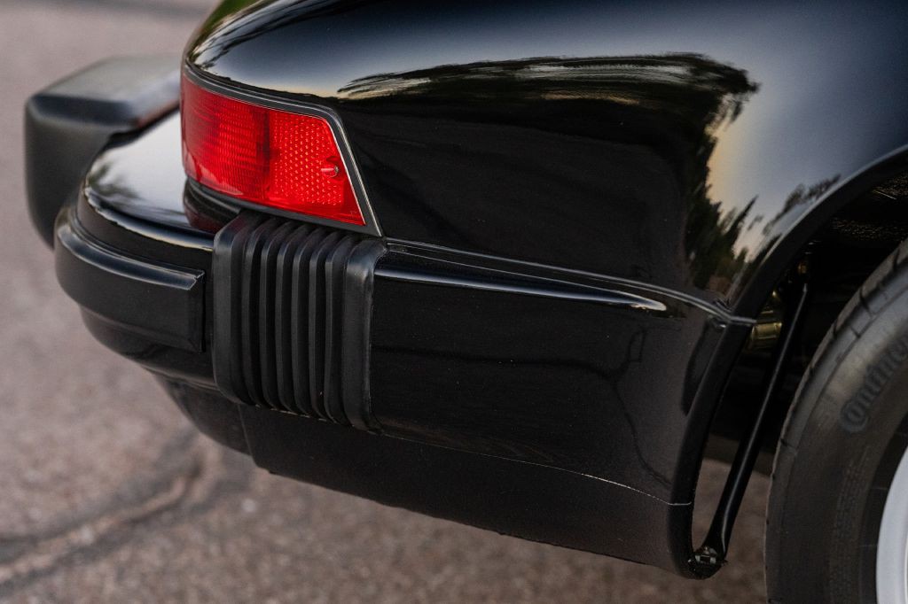 1989 Porsche 911 Image 62