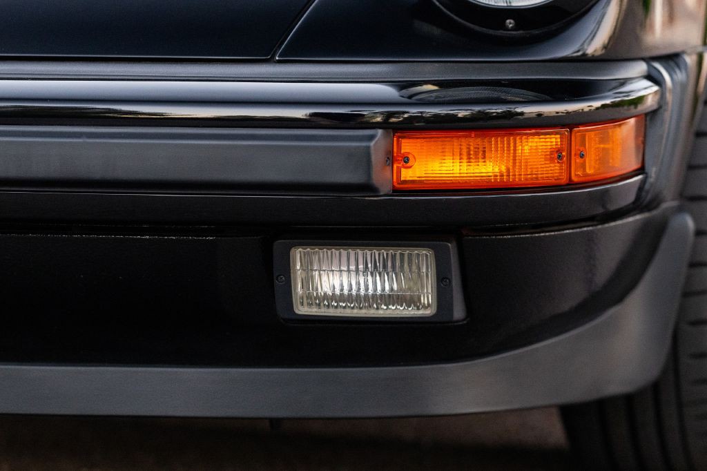 1989 Porsche 911 Image 68