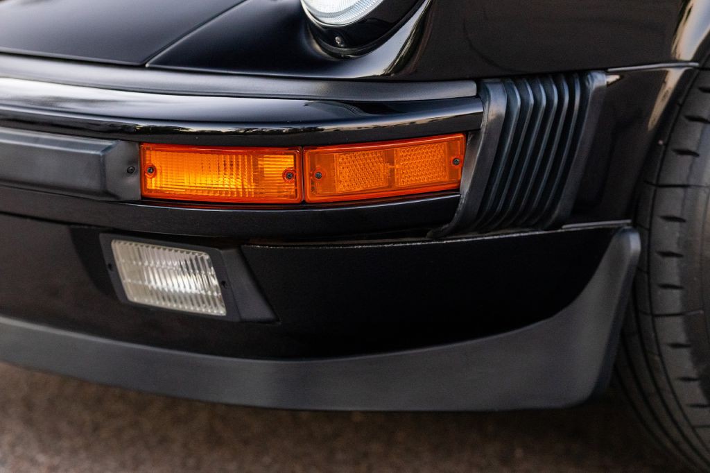 1989 Porsche 911 Image 69