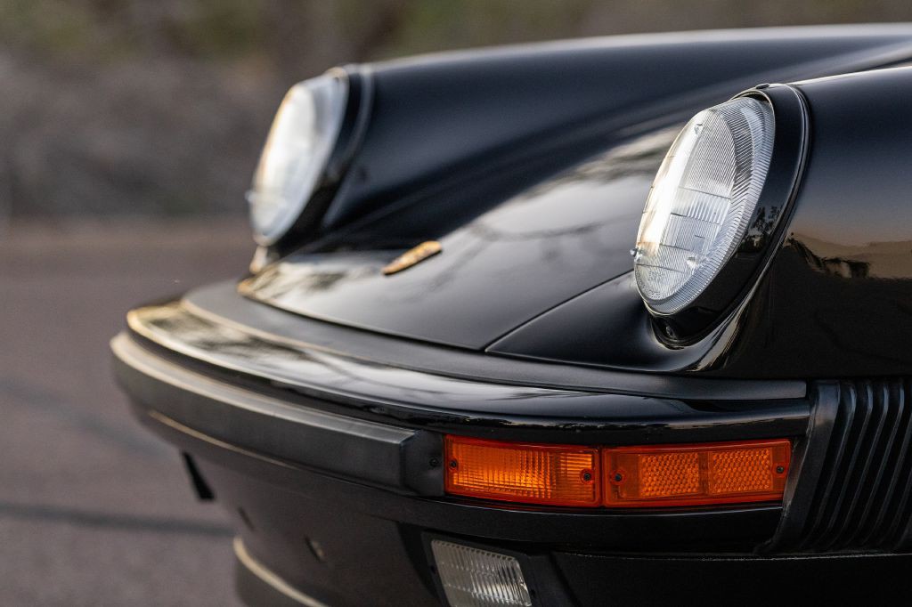 1989 Porsche 911 Image 71