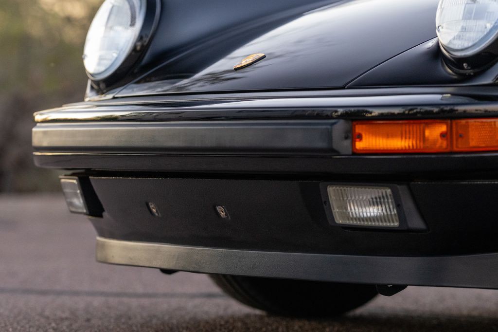 1989 Porsche 911 Image 72