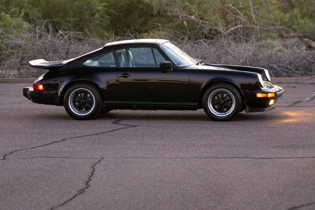 1989 Porsche 911 Image 84