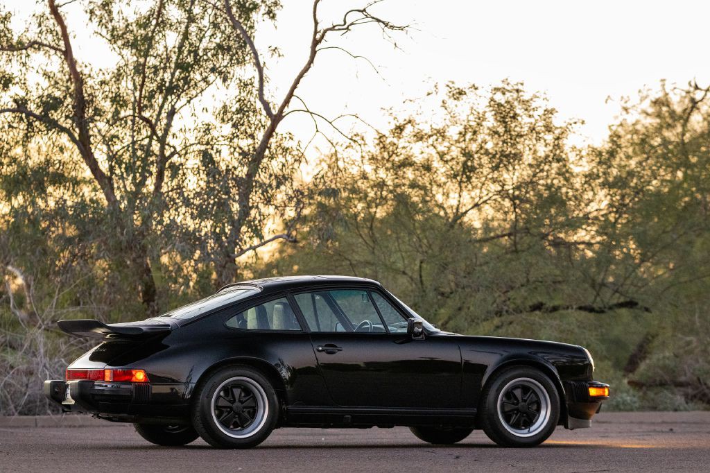 1989 Porsche 911 Image 85