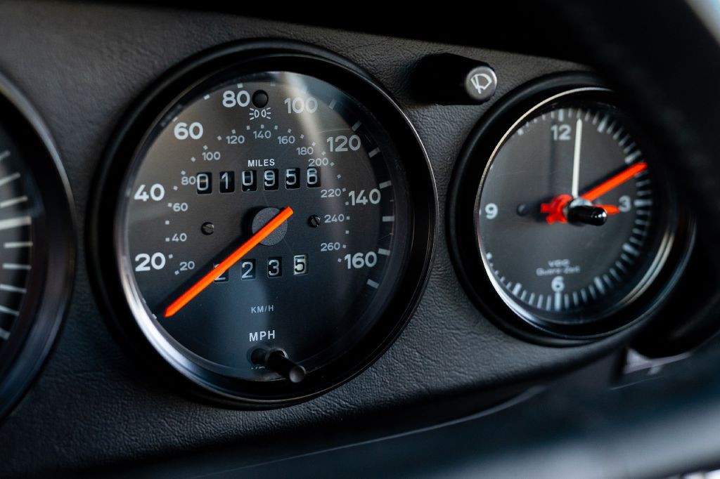 1989 Porsche 911 Image 102