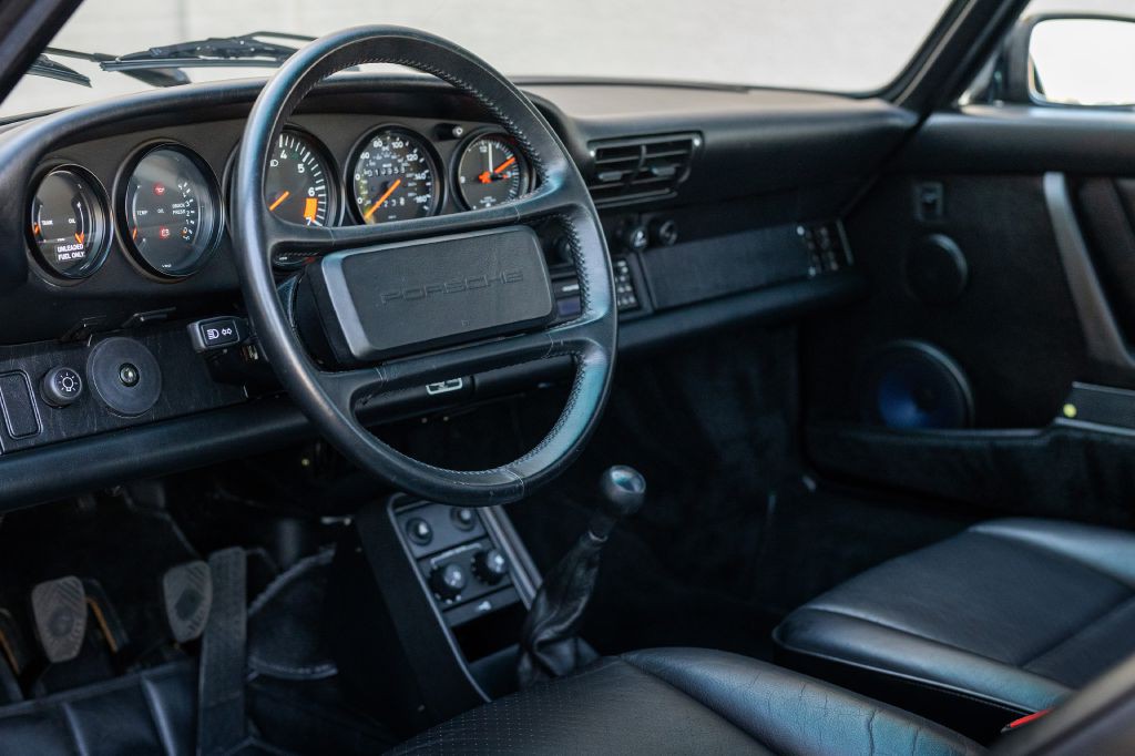 1989 Porsche 911 Image 104