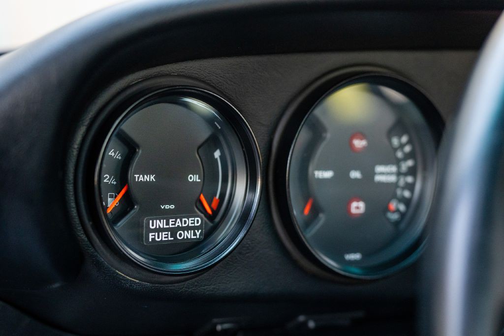 1989 Porsche 911 Image 109