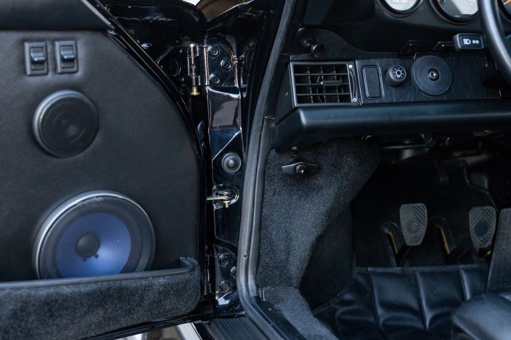 1989 Porsche 911 Image 138