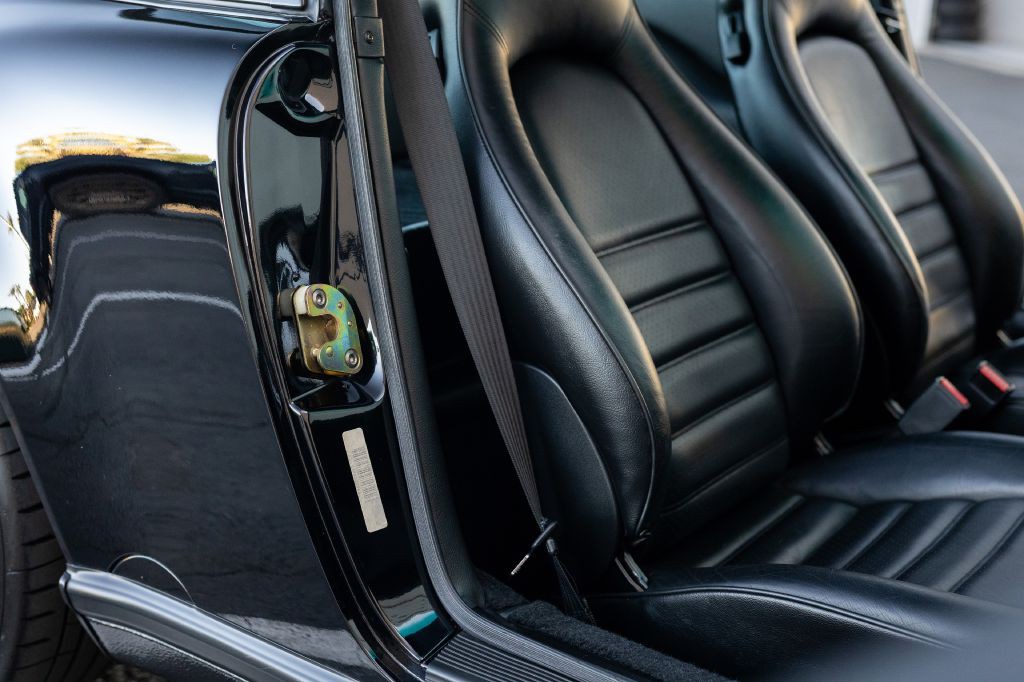 1989 Porsche 911 Image 146