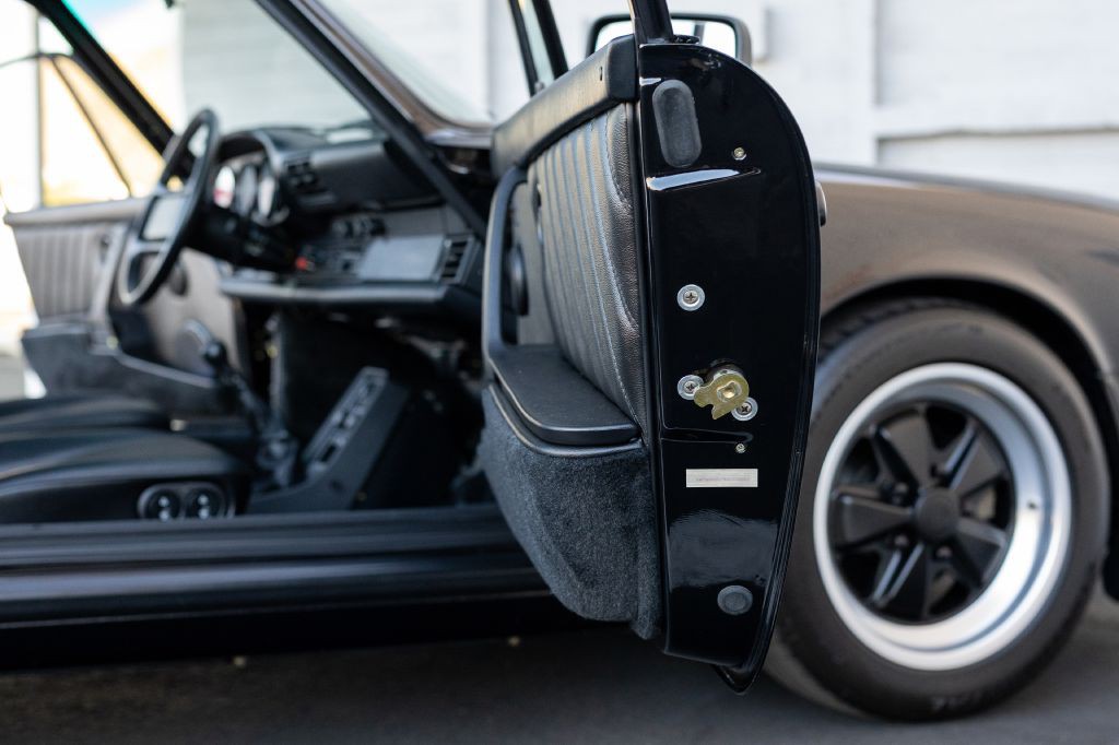 1989 Porsche 911 Image 147