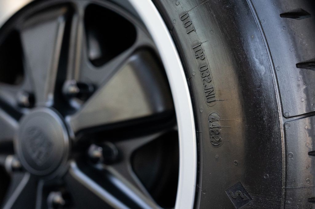 1989 Porsche 911 Image 154