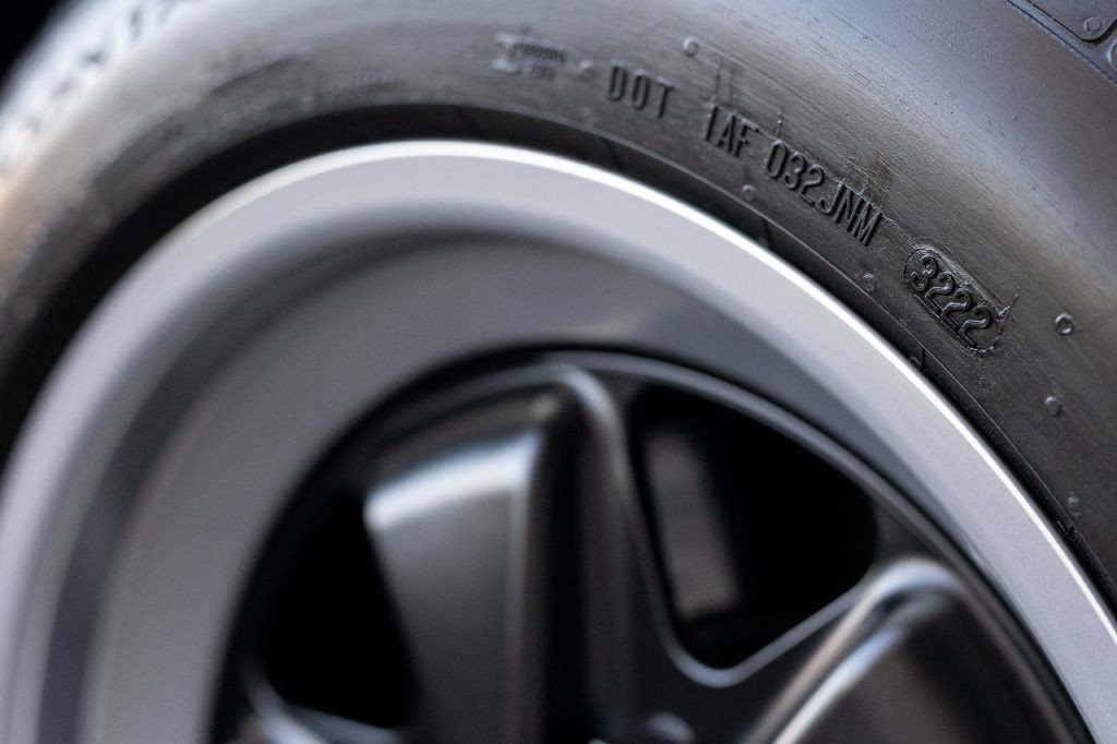 1989 Porsche 911 Image 156