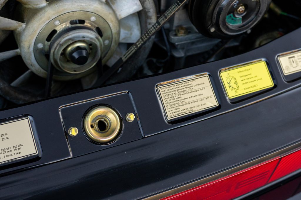 1989 Porsche 911 Image 179