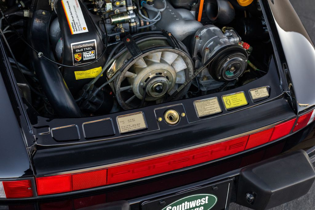 1989 Porsche 911 Image 180