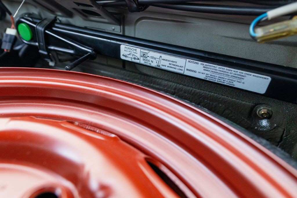 1989 Porsche 911 Image 203