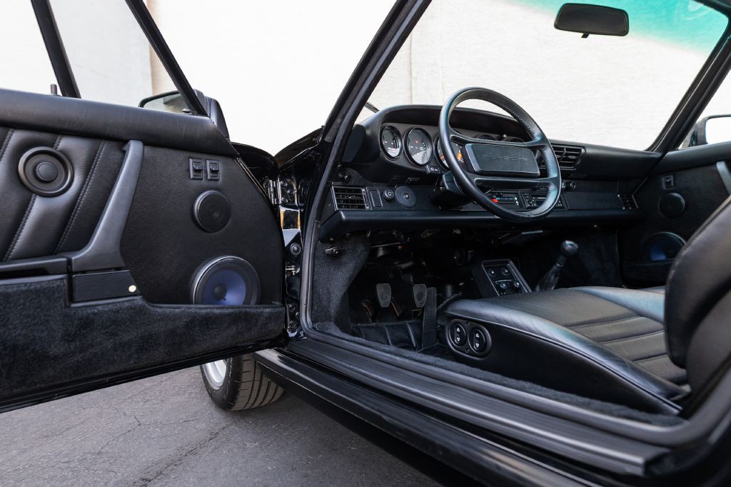 1989 Porsche 911 Image 224