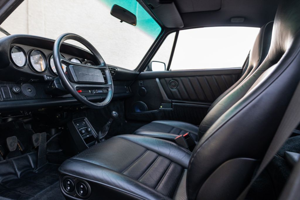 1989 Porsche 911 Image 225