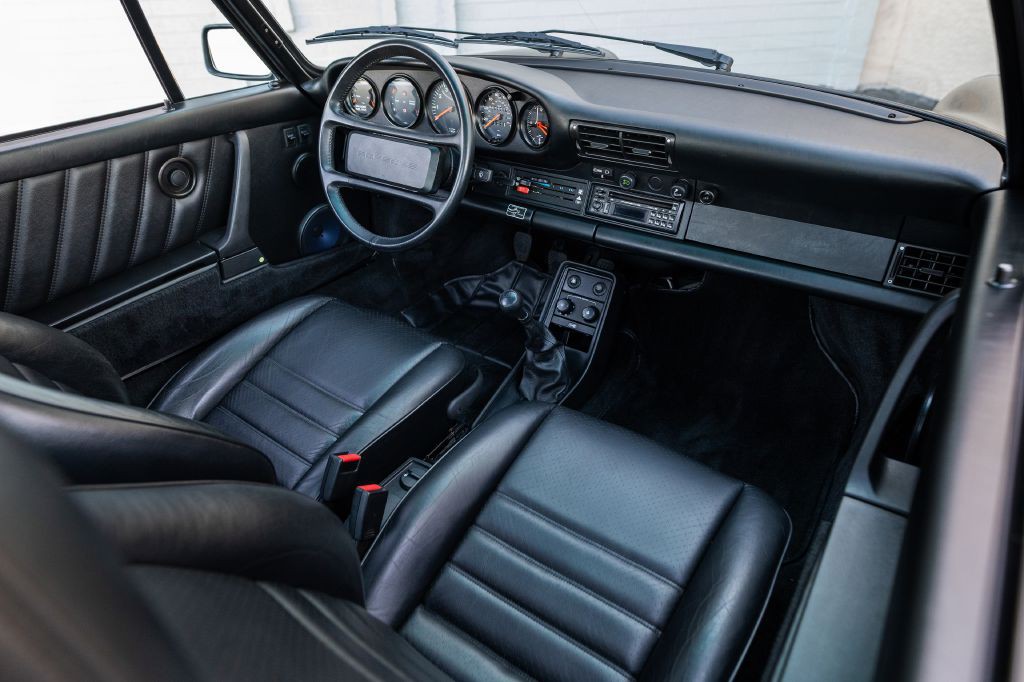 1989 Porsche 911 Image 229