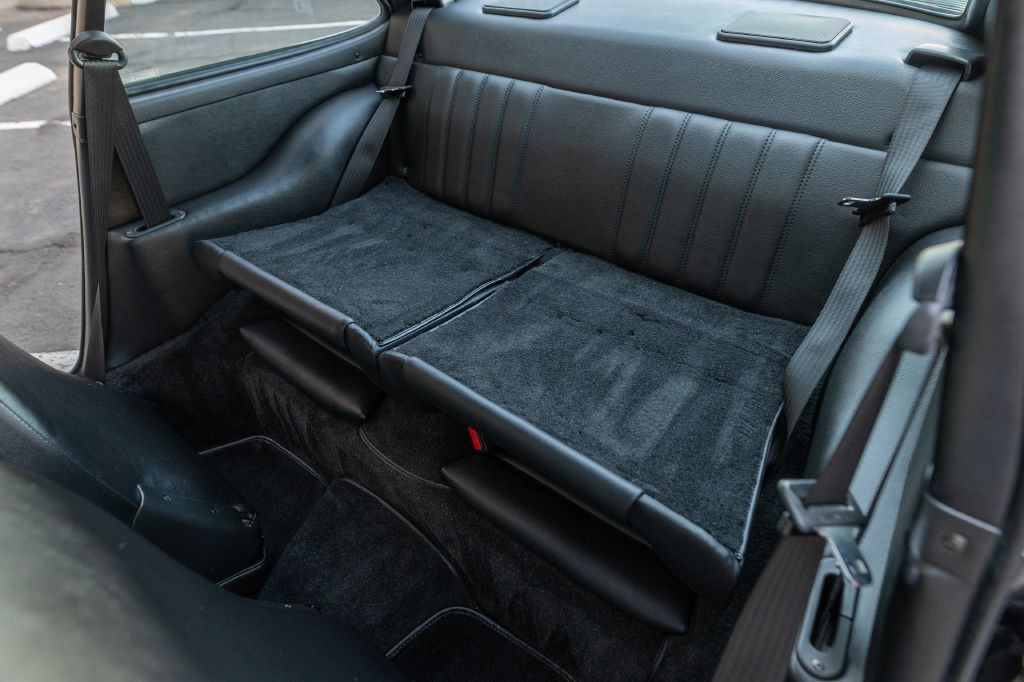 1989 Porsche 911 Image 245