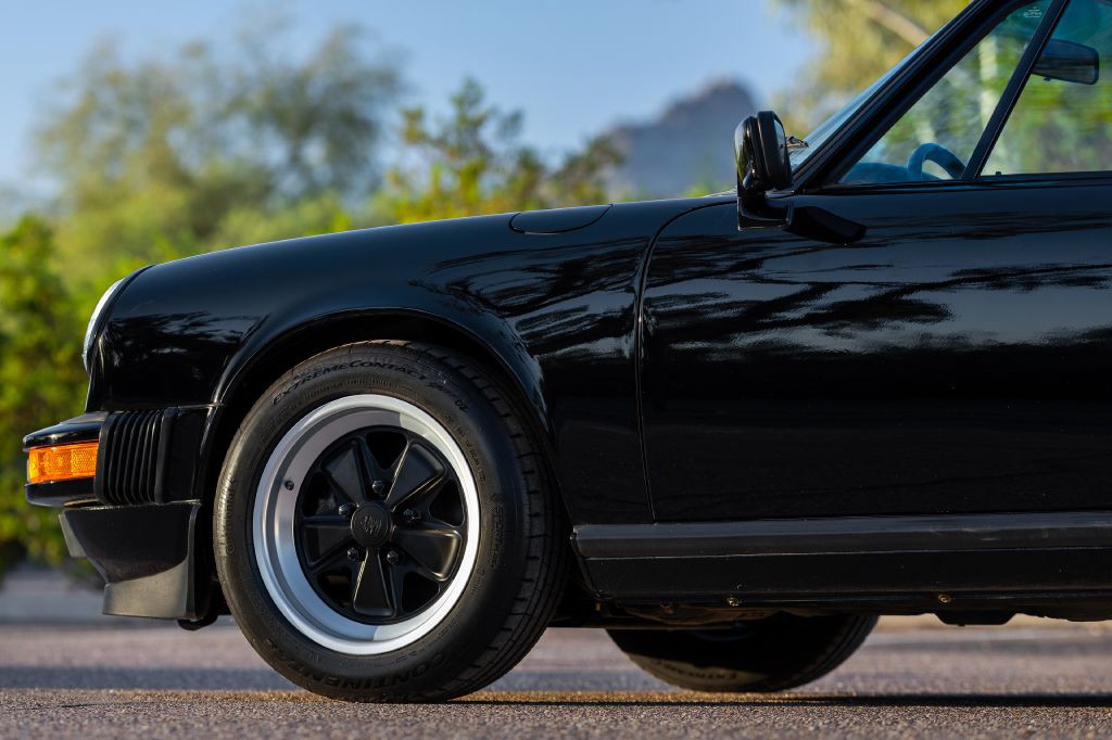 1989 Porsche 911 Image 246