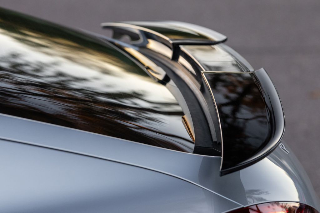 2016 Porsche Panamera Image 39