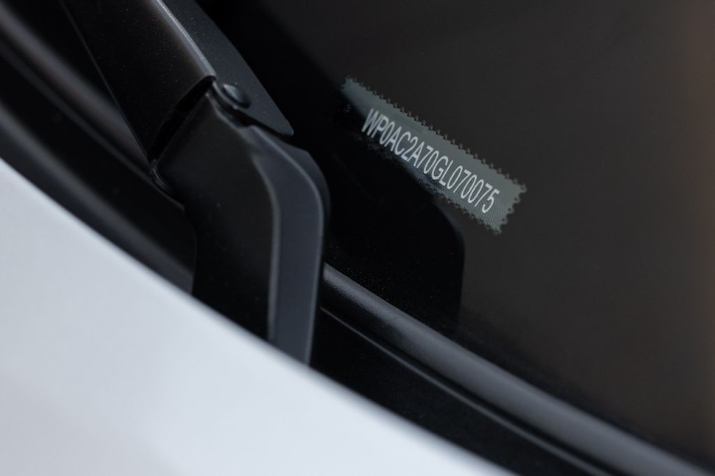 2016 Porsche Panamera Image 80