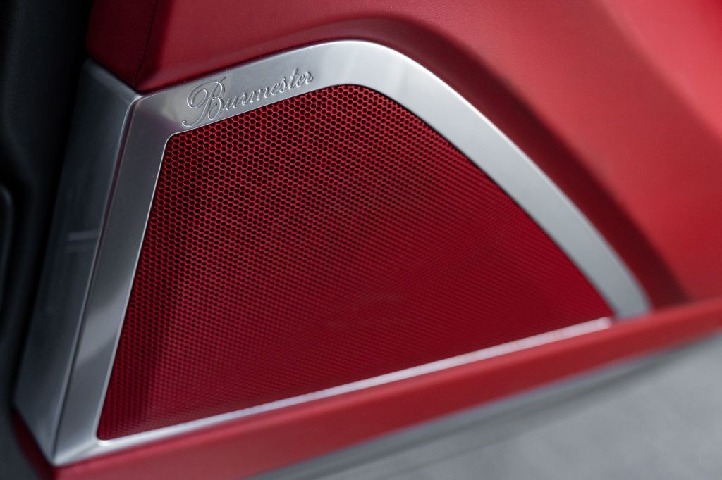2016 Porsche Panamera Image 91
