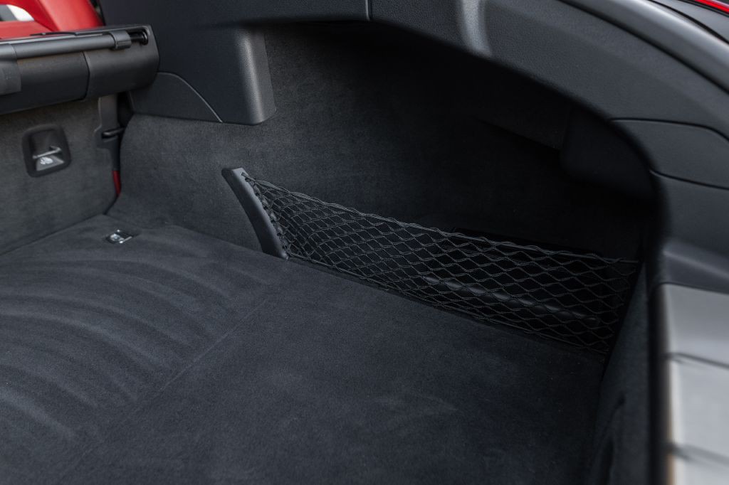 2016 Porsche Panamera Image 190