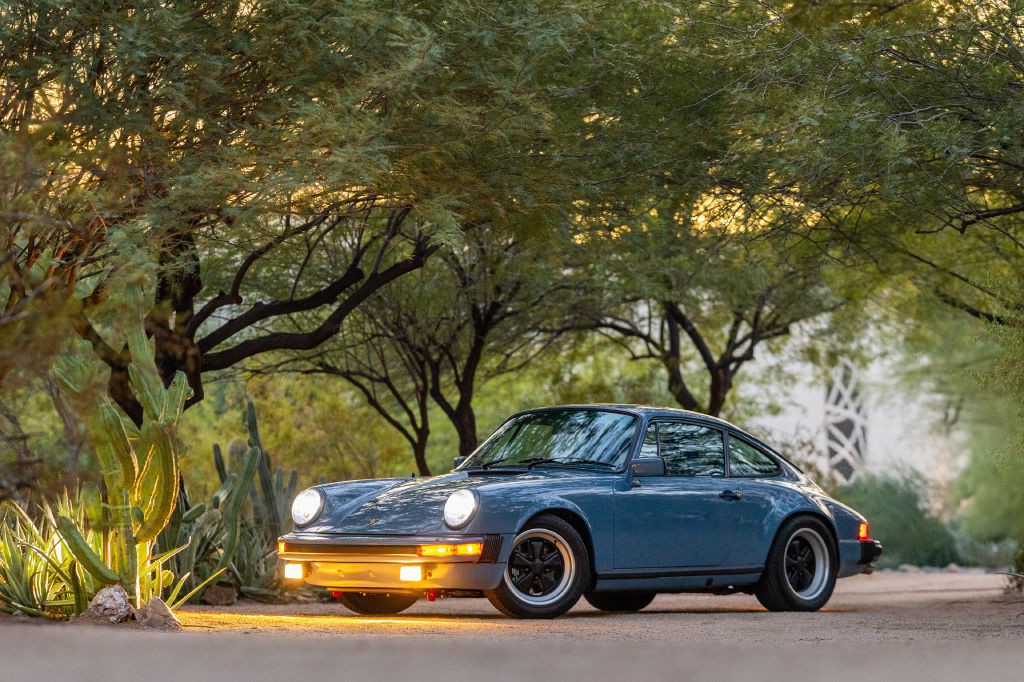 1982 Porsche 911 Image 3