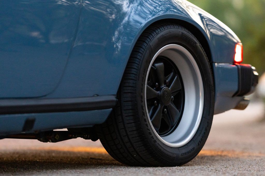 1982 Porsche 911 Image 6