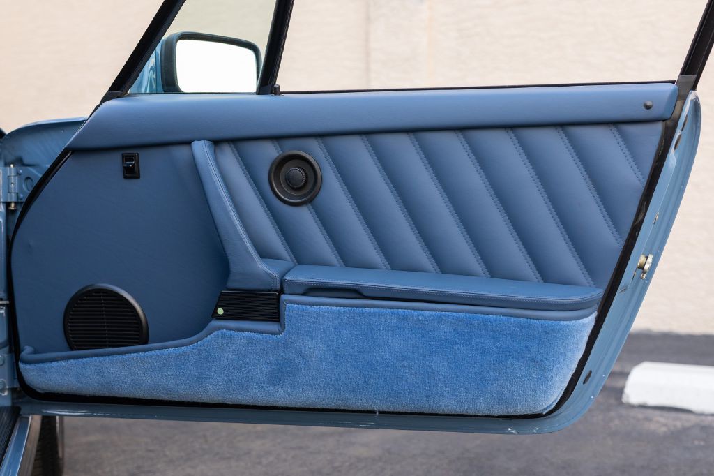 1982 Porsche 911 Image 90