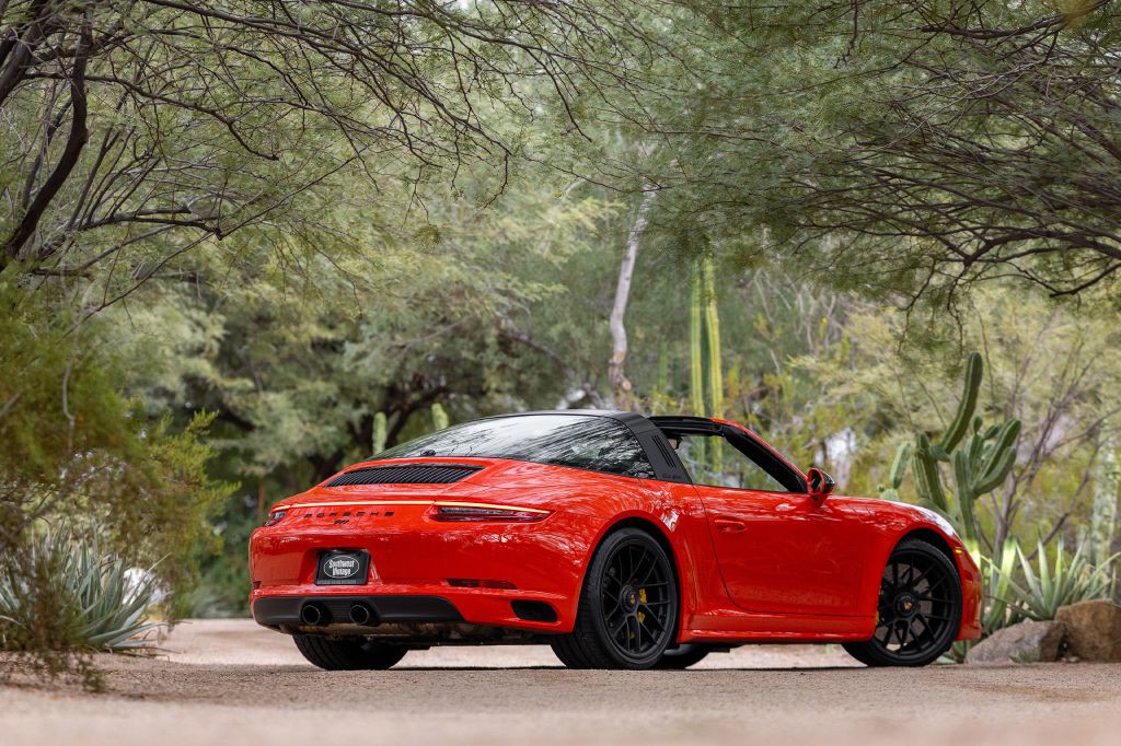 2019 Porsche 911 Image 4