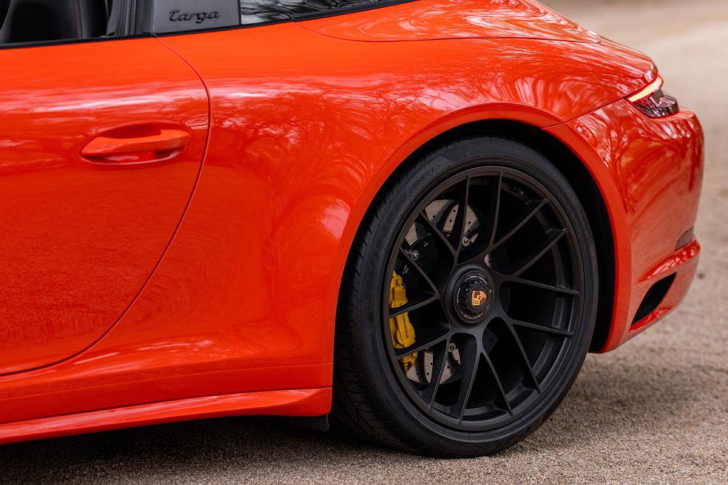 2019 Porsche 911 Image 7