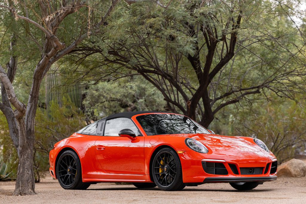 2019 Porsche 911 Image 13