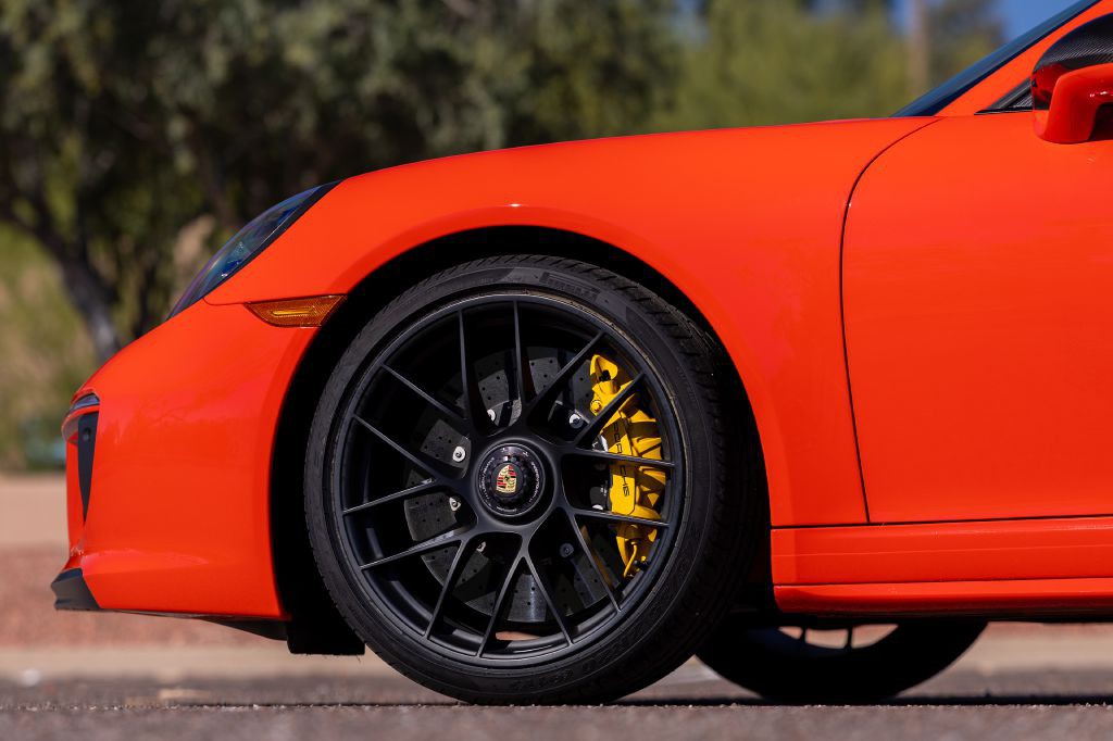 2019 Porsche 911 Image 22