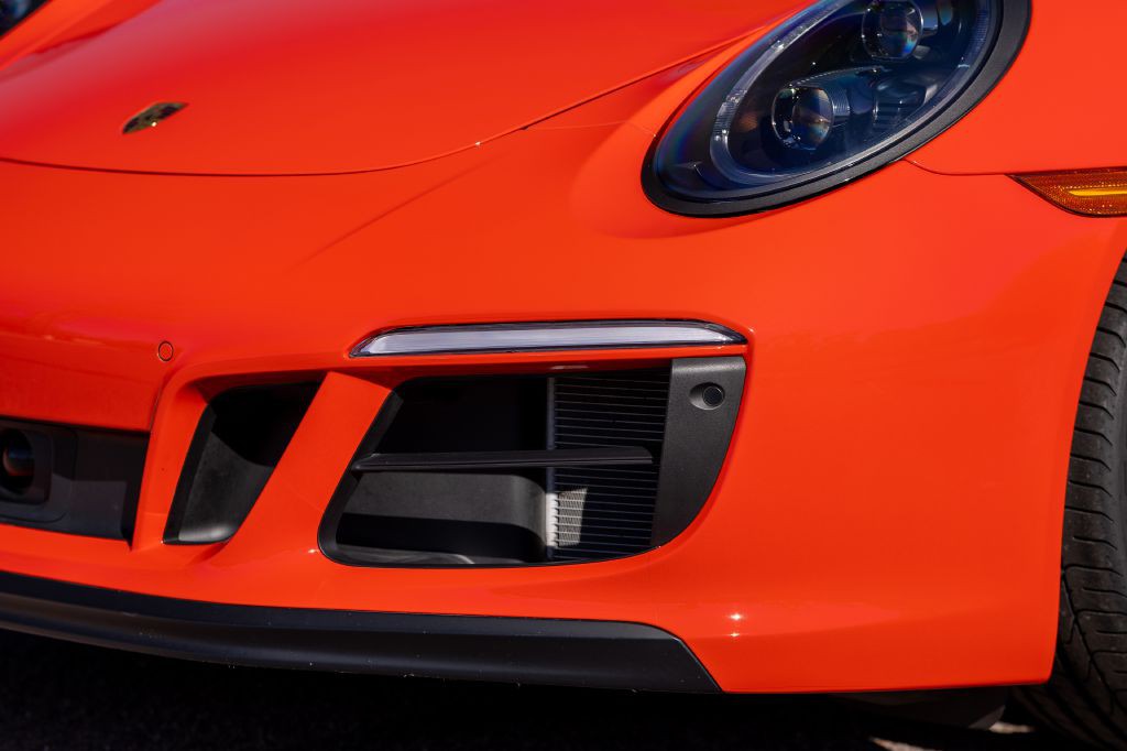 2019 Porsche 911 Image 24
