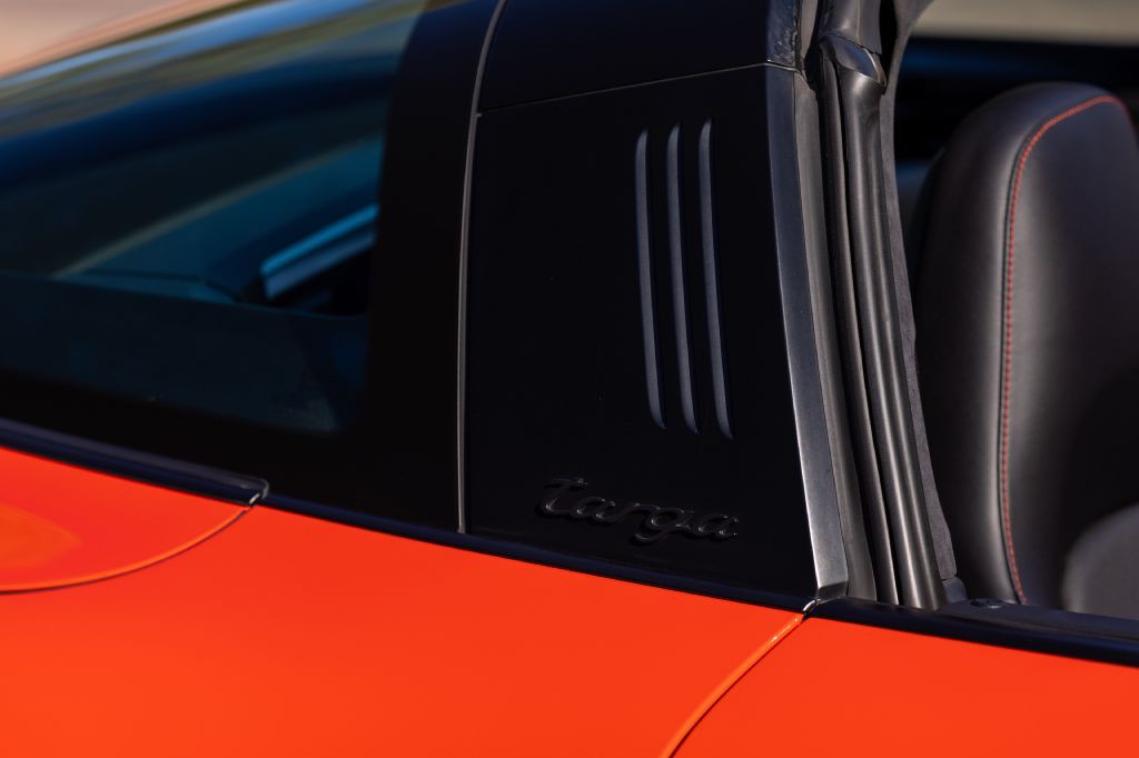 2019 Porsche 911 Image 41